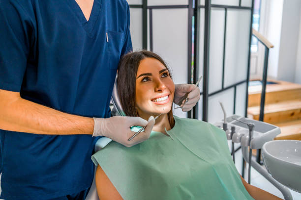 Best Emergency Dental Care  in Fort Calhoun, NE
